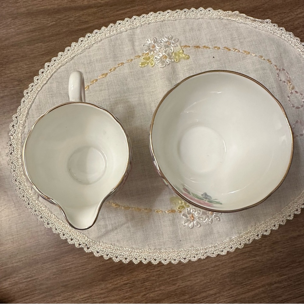 Royal Standard Rose of Sharon Creamer and Sugar Bowl Bone China Set - England - Picture 6 of 10